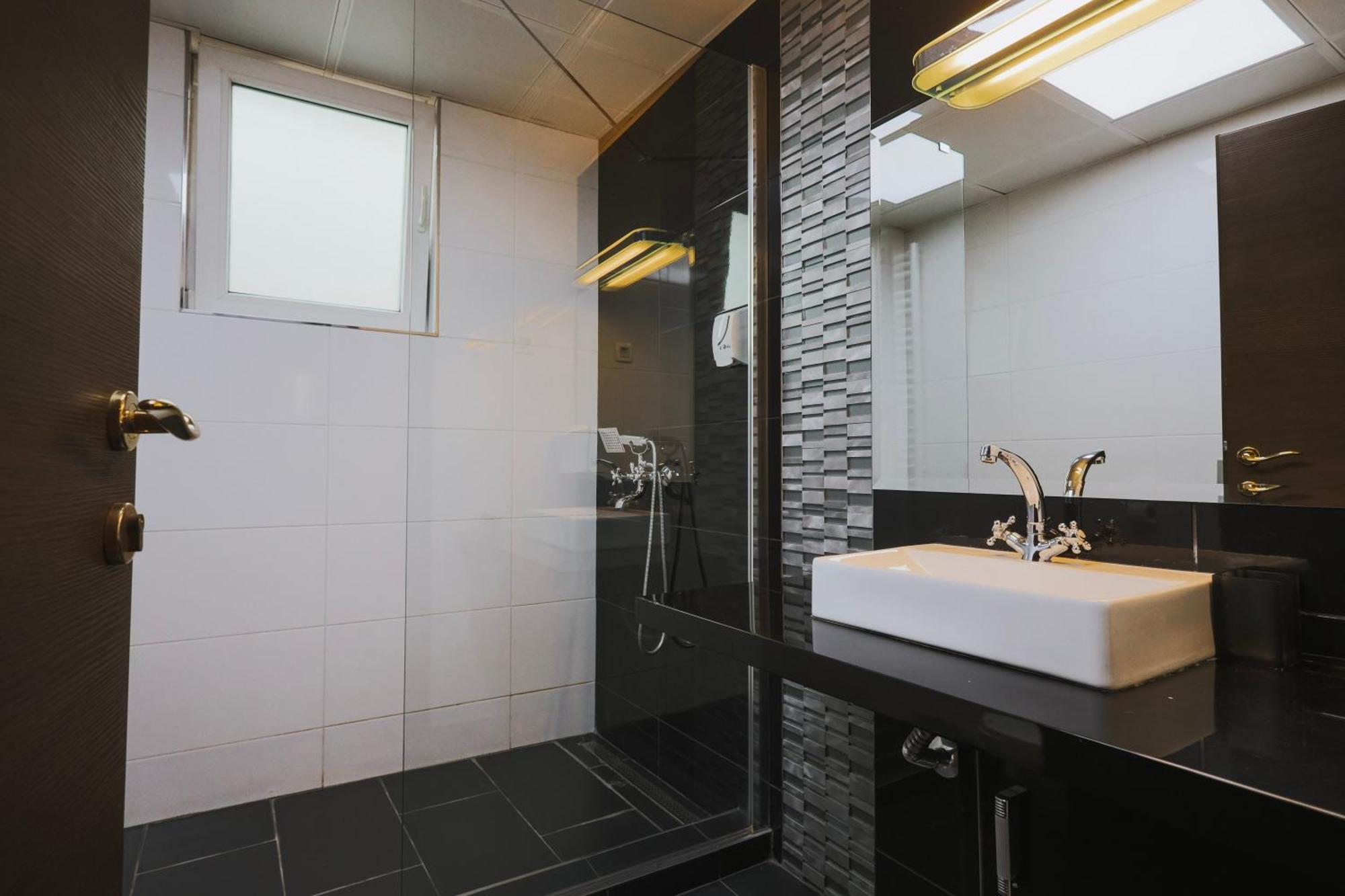 Mr.I Boutique Hotel & Bar Ohrid Ngoại thất bức ảnh